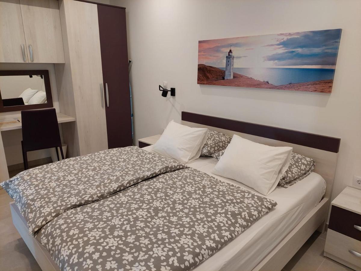 Gavza Sky View Apartment Cres Extérieur photo