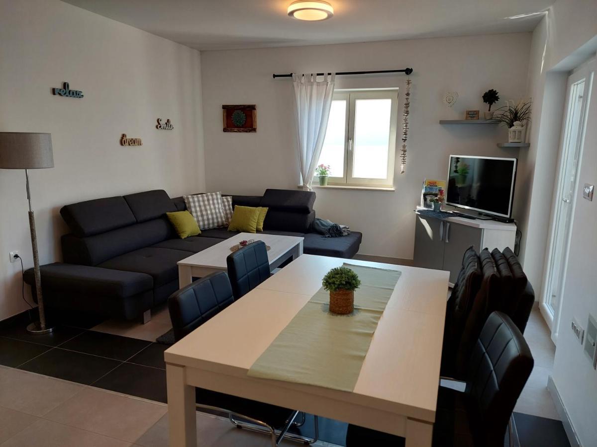 Gavza Sky View Apartment Cres Extérieur photo