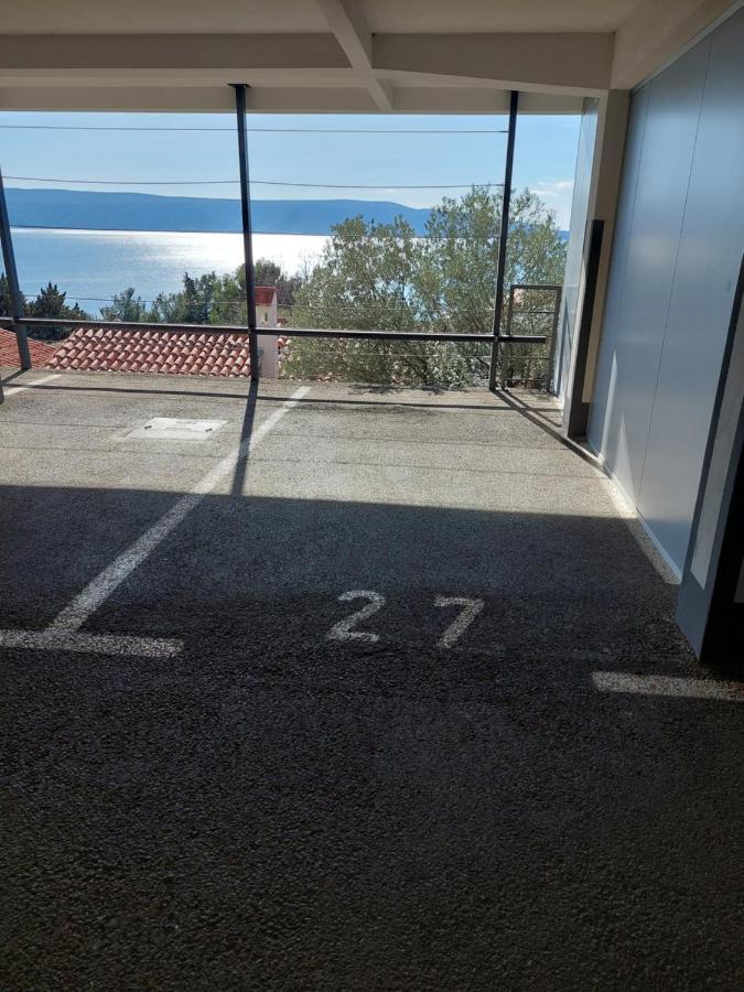 Gavza Sky View Apartment Cres Extérieur photo