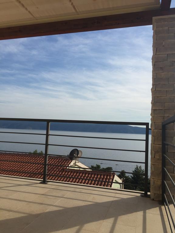 Gavza Sky View Apartment Cres Extérieur photo